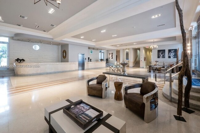 Photo - 435 21st St Unit 315