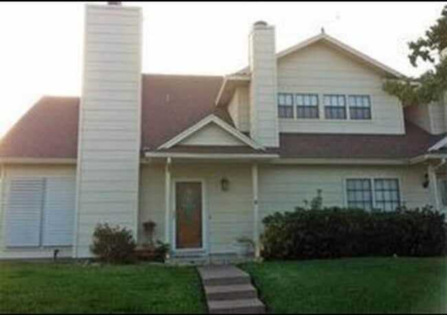 Photo - 3025 Quail Springs Rd Townhome