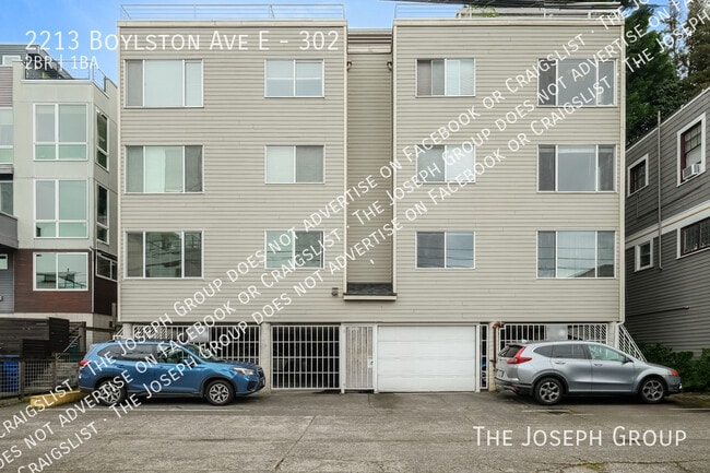 Building Photo - 2213 Boylston Ave E Unit 302