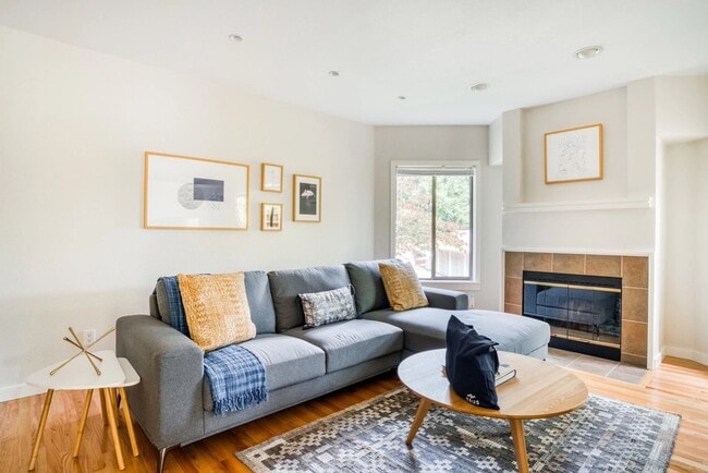 Photo - Beautiful Unit