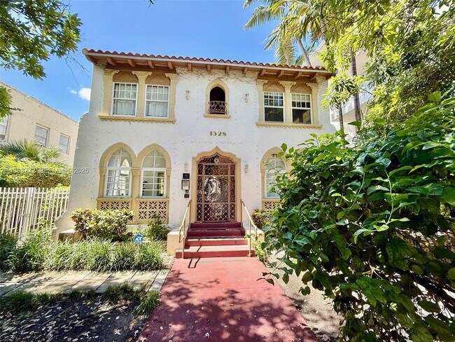 Photo - 1528 Drexel Ave Unidad B2