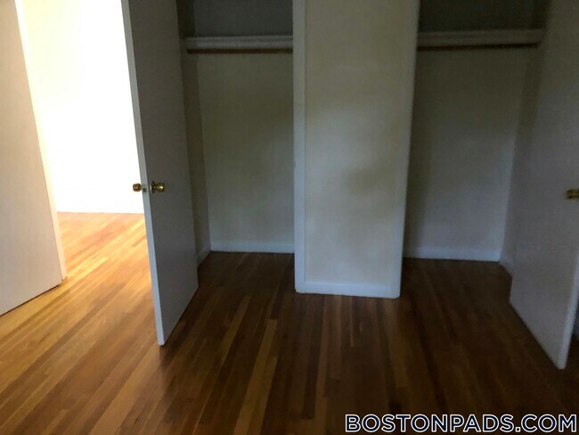 Photo - 122 Dustin St Unidad 15