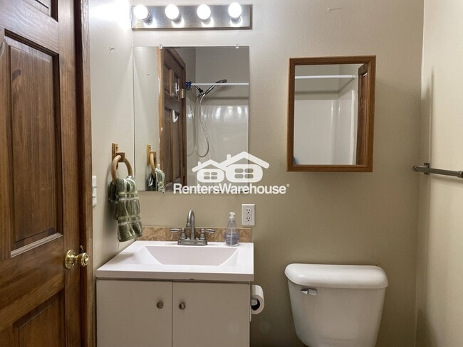 Photo - 1509 8th St E