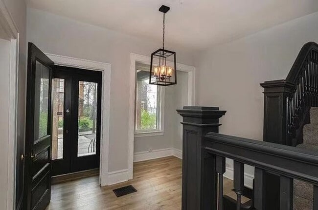 Photo - 5 bedroom home in the Upper Hill District