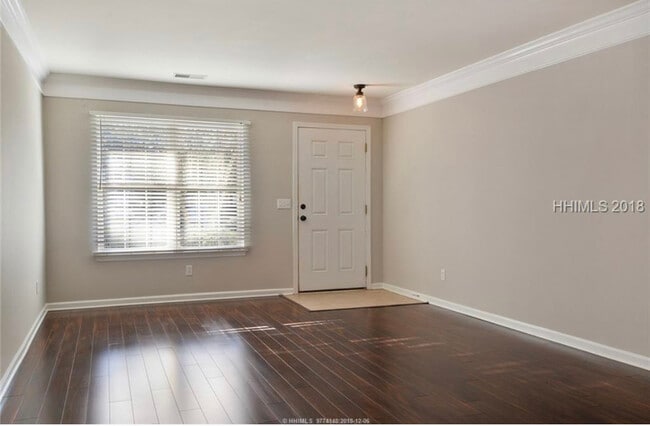 Photo - 303 East Ave