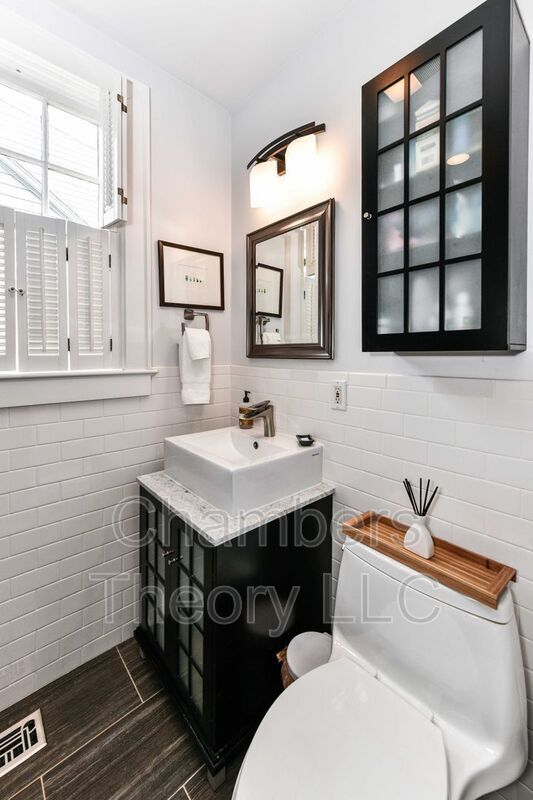 Photo - 904 Park Ave