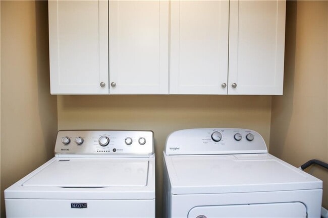 Photo - 1000 Sea Island Rd