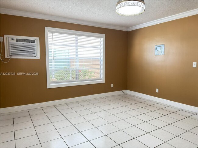 7336 Carlyle Ave Unit 2