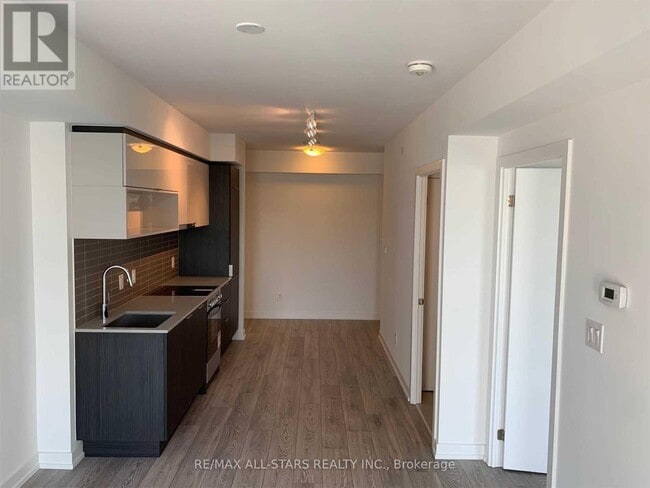 Photo - 159 Wellesley St E Unité 801