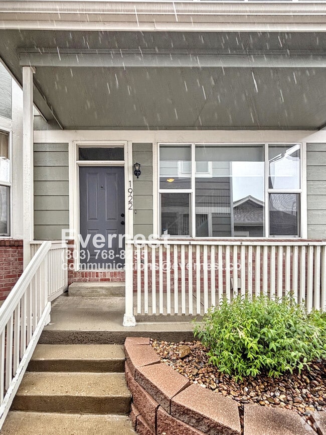 Building Photo - 1922 Depew St Rental