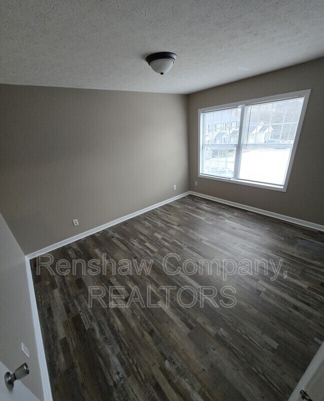 Photo - 149 Cloverdale St