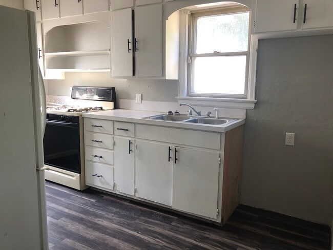 Photo - 121 Butler Ave