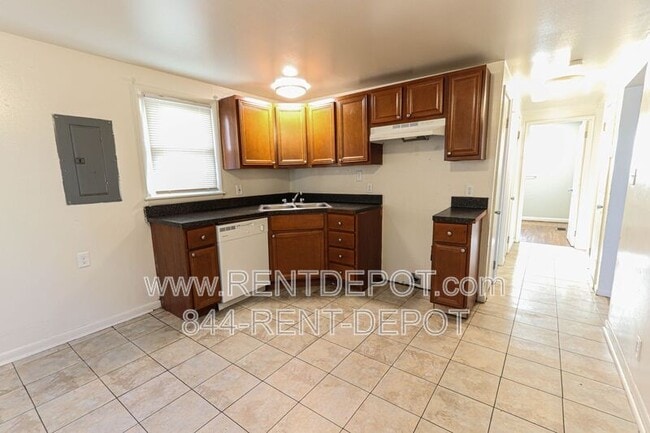 Photo - 817 Prosperity Ave