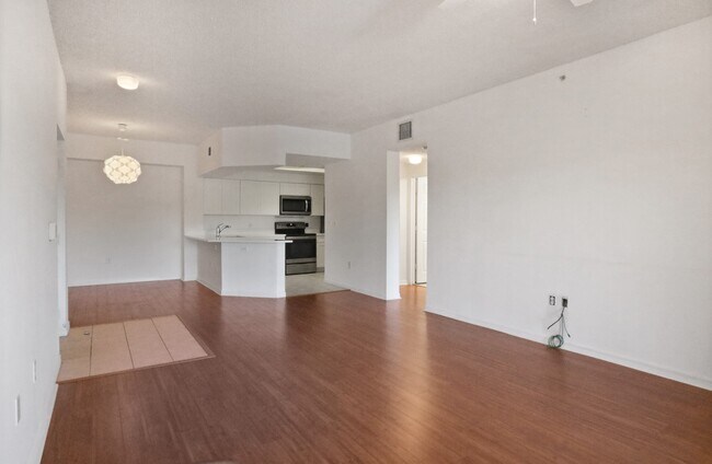 Photo - 2724 Anzio Ct Unit 308