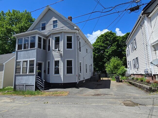 Building Photo - 21 Dexter St Unit 1