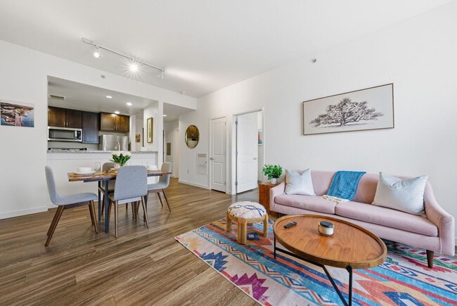 Photo - 1201 4th St Unit SI FL6-ID1436063P