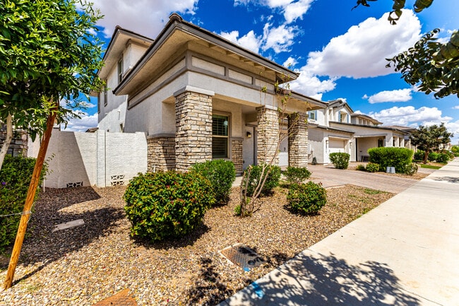 Photo - 20954 E Mayberry Rd