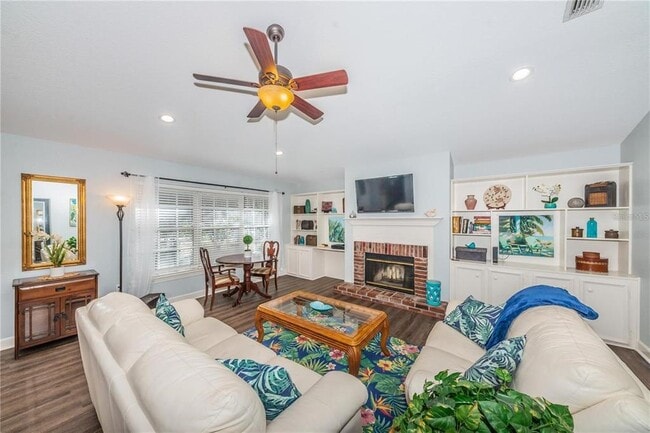 Photo - 301 Washington Ave