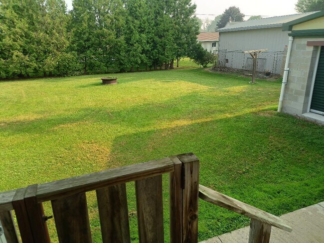 Photo - 418 Manitowoc St Unit 418