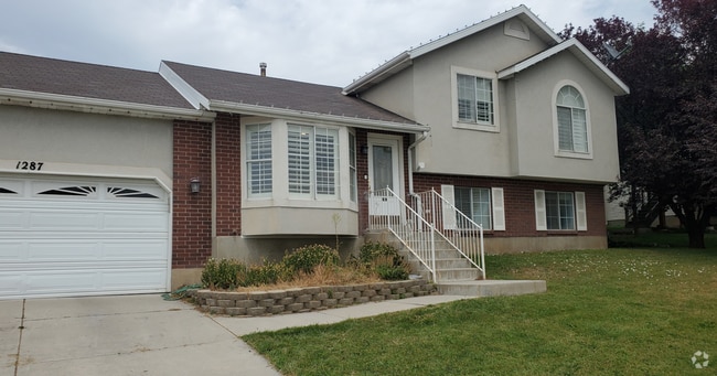 Building Photo - 1287 E 1000 S Rental