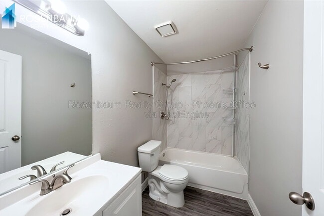 960 N Jay St Unit D