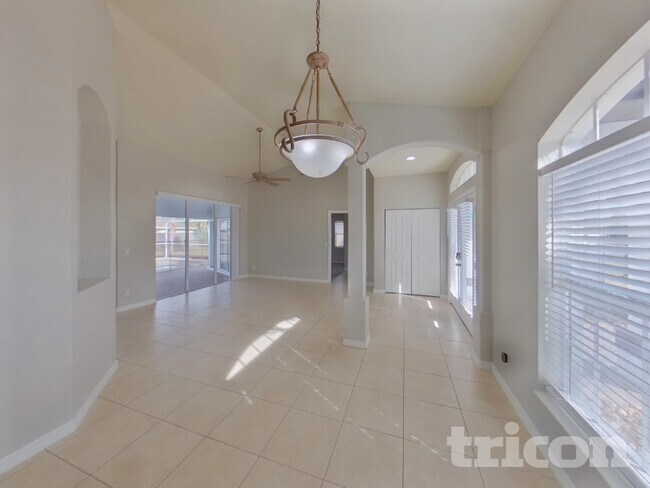 Photo - 4090 W Price Blvd