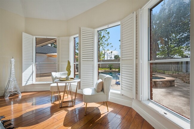 Photo - 14311 Islandwoods Dr