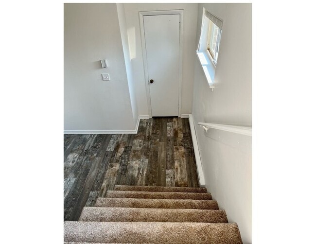 Photo - 139 Hendricks Blvd Unit 3