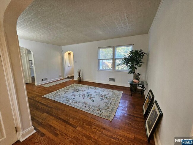 Photo - 55 Rutgers Pl