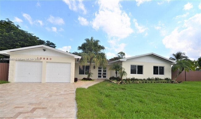 Building Photo - 10820 SW 126th St Unit 10820