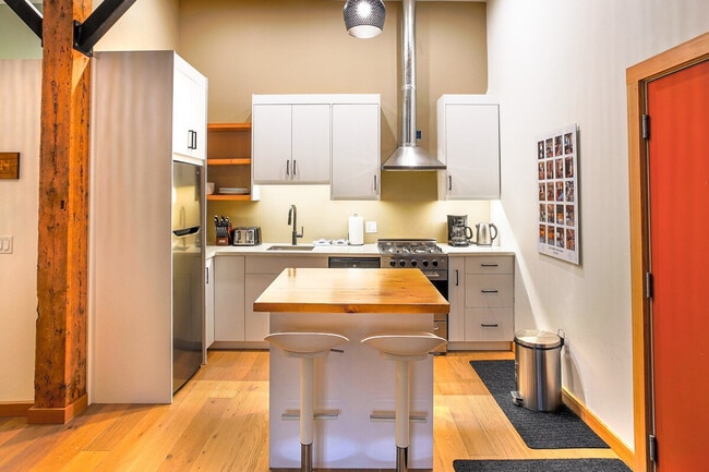 Photo - 421 2 Avenue-SI ID1386643P Unité SI ID1386643P