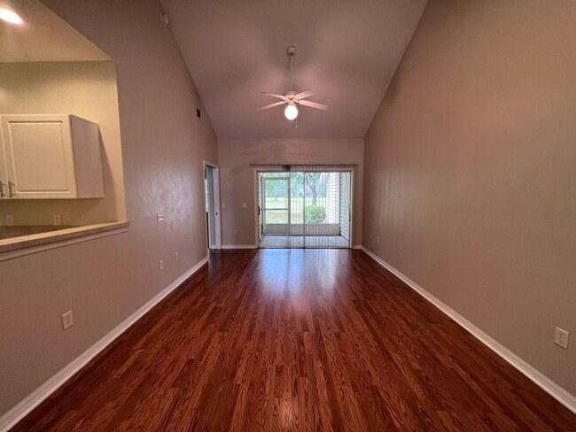 Photo - 1/1 Condo in the Greens at West End - Available mid-June! *Approved Application*