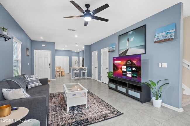 Photo - 237 Aralia Ln