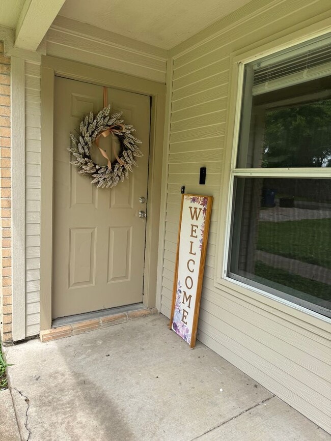 Photo - 616 N Jackson St