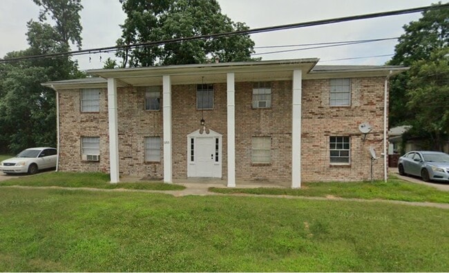 Building Photo - 3203 Melody Acres Ln Unit Apt 4