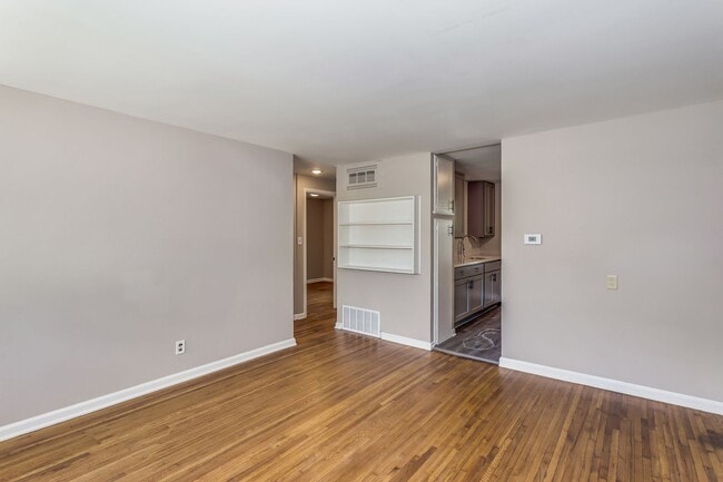 Photo - Three Bed for March move in!