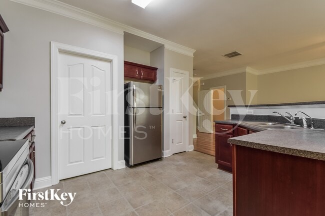 Photo - 5681 Apple Grove Rd NE