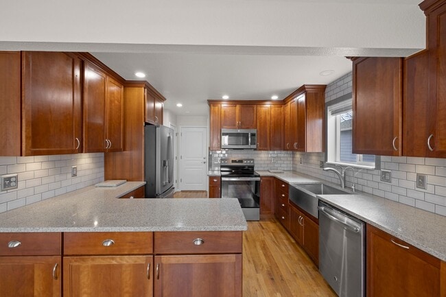 Photo - Move-In Ready 4 Bed, 3.5 Bath Home in Prime Loveland Location!