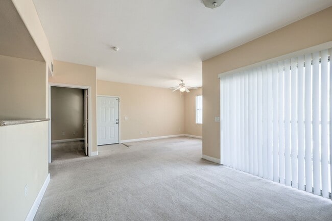 Photo - SW- 2 Bedroom Condo!