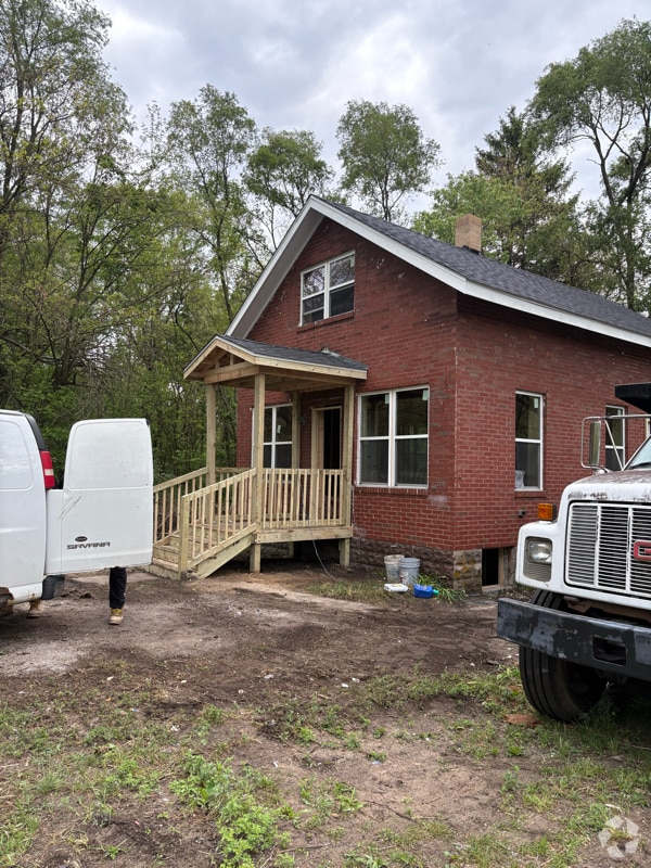 Building Photo - 3957 Virginia St Rental