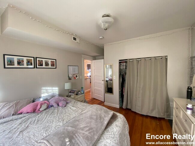 Photo - 15 Litchfield St Unidad 3