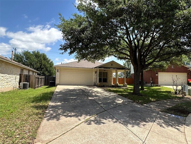 Photo - 1600 McDowell Bend