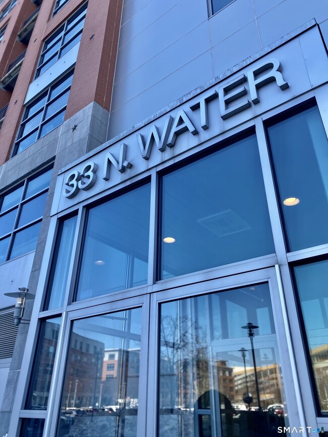 Building Photo - 33 N Water St Unit 506