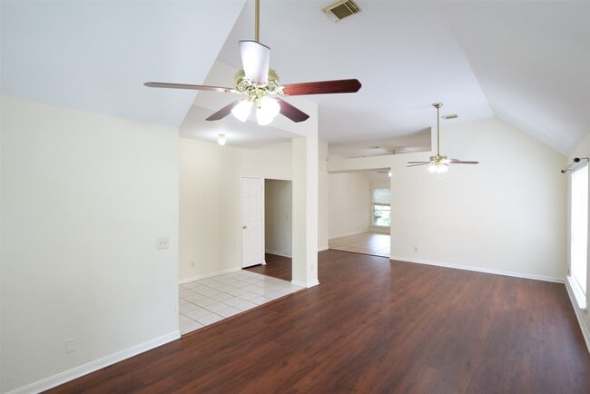 Photo - 1314 Hollow Ash Ln