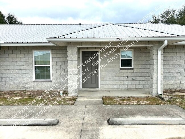 Building Photo - 10583 SE 67 Ct