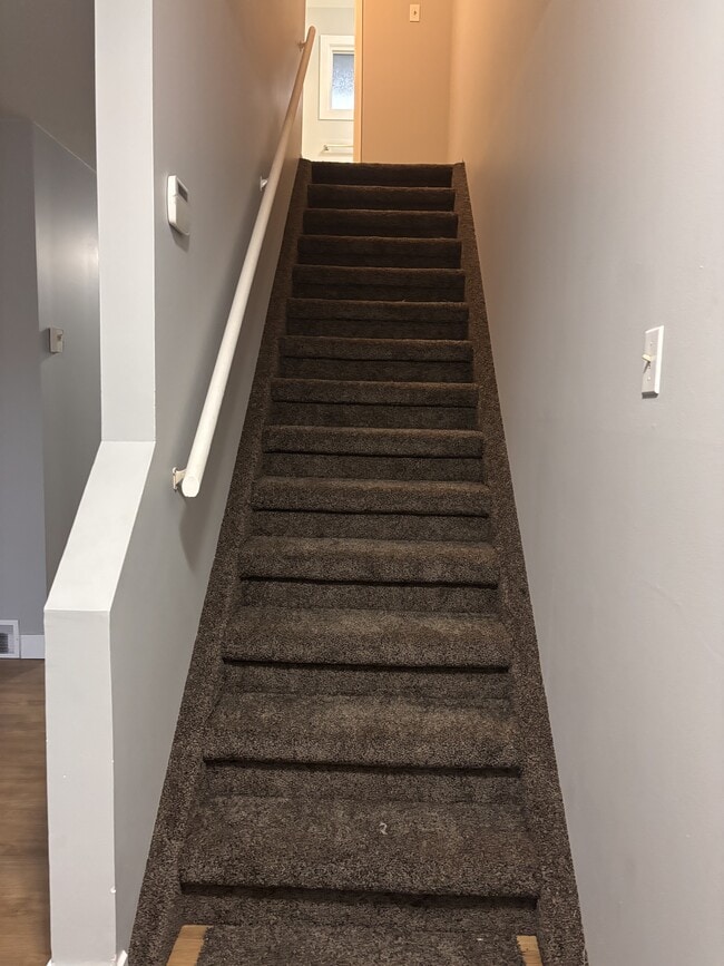 Photo - 1900-3001900 Strathcona Ave