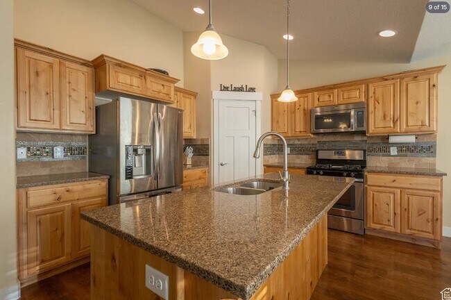 Photo - 14088 Maria Way