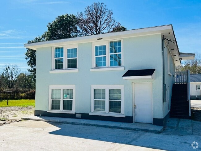 Building Photo - 1217 N 44th St Rental