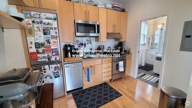 Building Photo - 6 Foster St Unit 4 Rental