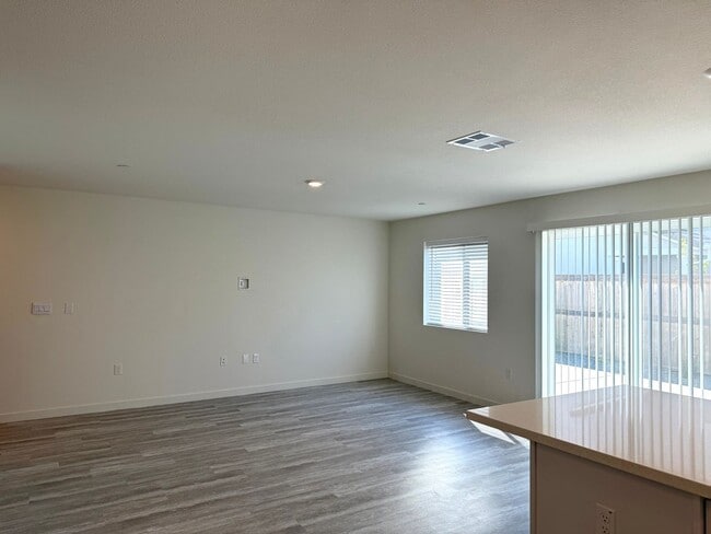 Photo - 2024 Shady Tree Cir